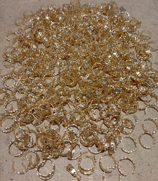 Кольцо металл золото