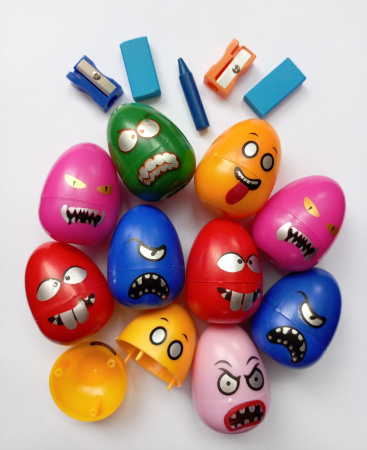 Треснутые яйца